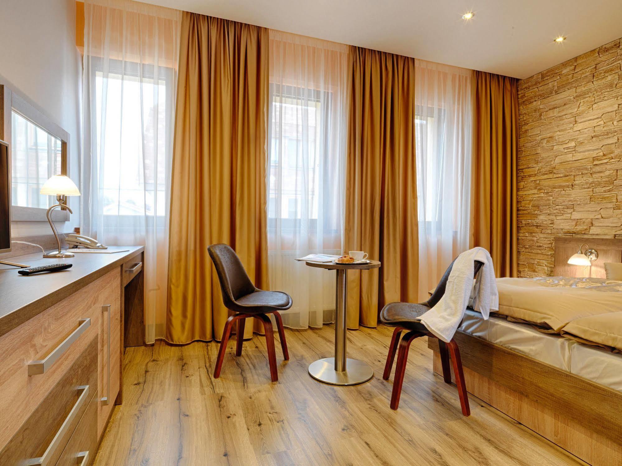 Hotel Viktor Pressburg